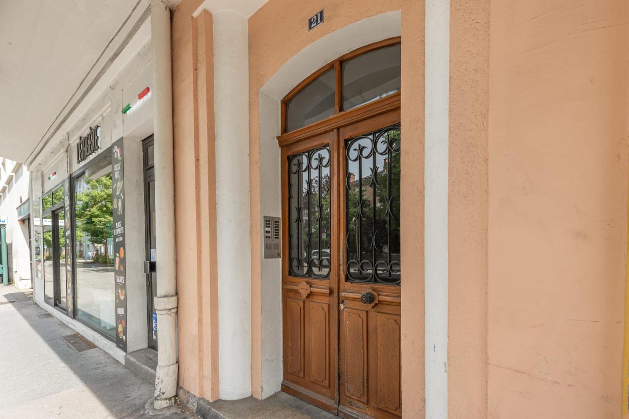 Rio Appartement Au Centre Ville Annecy Exterior photo